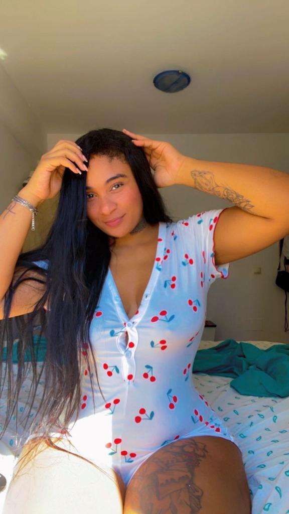 Chica busca chico en Almería: 