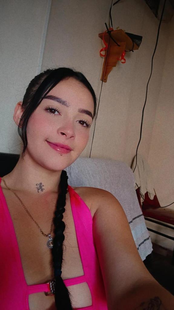 Chica busca chico en Almería: 