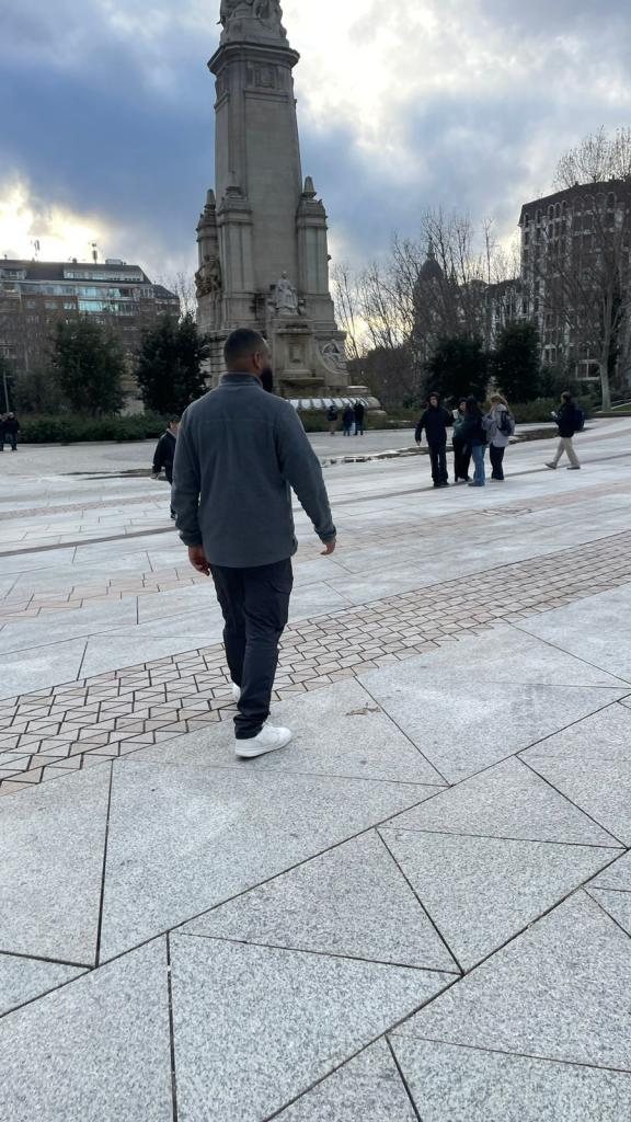 691152732: Chico busca chica en Madrid