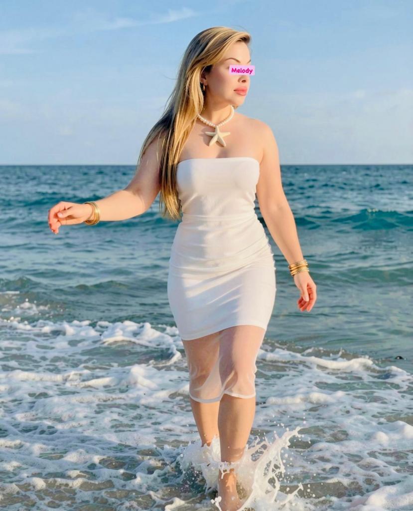 Chica busca chico en Cádiz: 