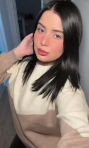 603841321: Chica busca chico en Sevilla
