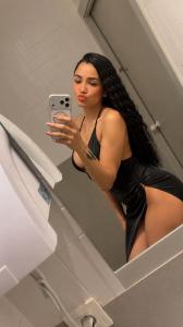 613806387: Chica busca chico en Huelva