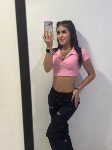 691386949: Chica busca chico en Madrid