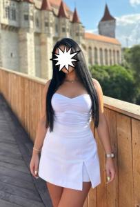 745026895: Chica busca chico en Alicante