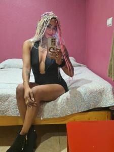 666299210: Chica busca chico en Ibiza