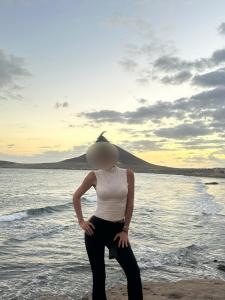 643988932: Chica busca chico en Tenerife