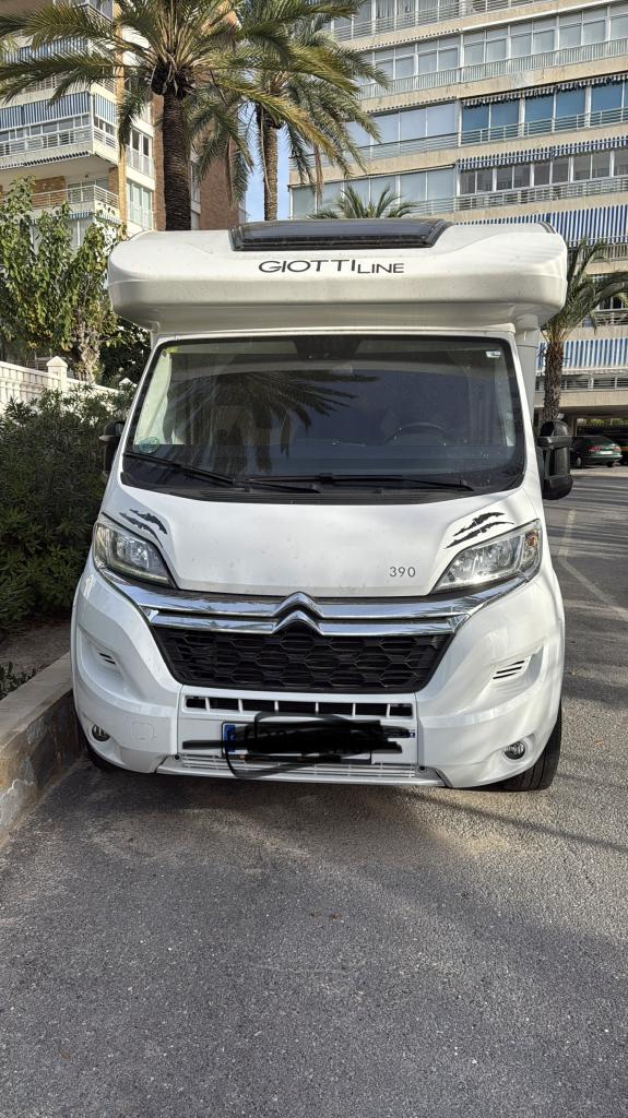 Chico busca chica en Pontevedra: 