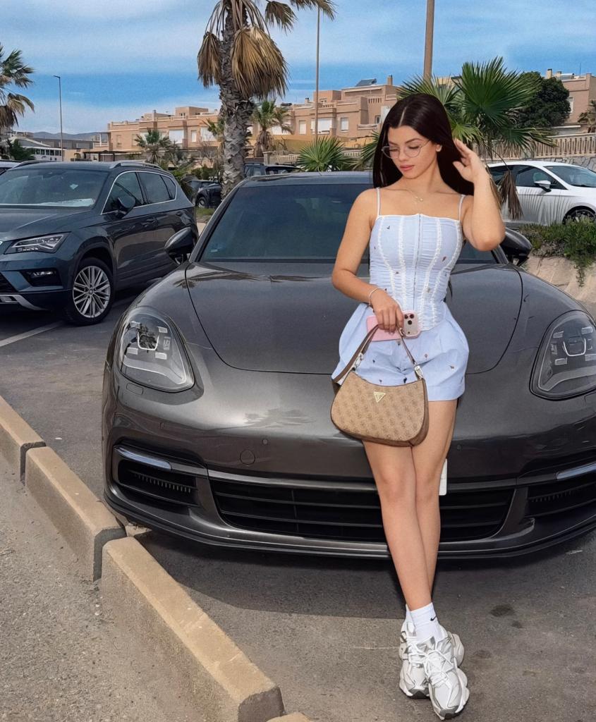 Chica busca chico en Alicante: 