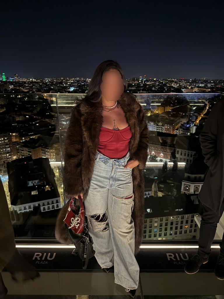 Chica busca chico en Barcelona: 