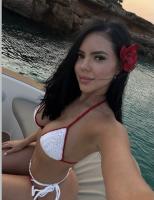 642187315: Chica busca chico en Barcelona