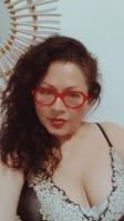 654162142: Chica busca chico en Barcelona
