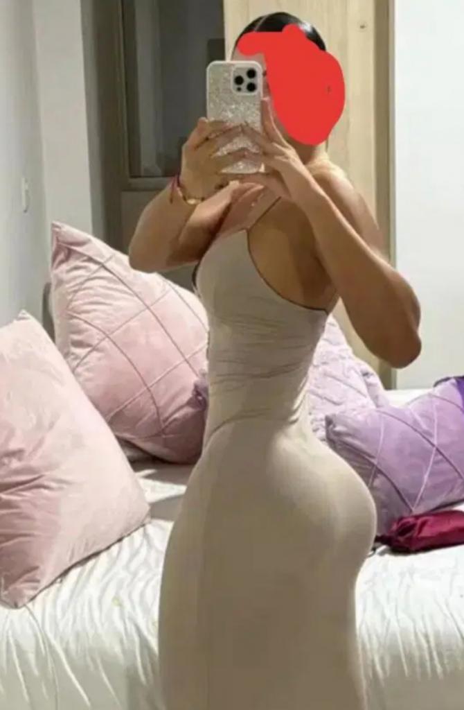 Chica busca chico en Cádiz: 