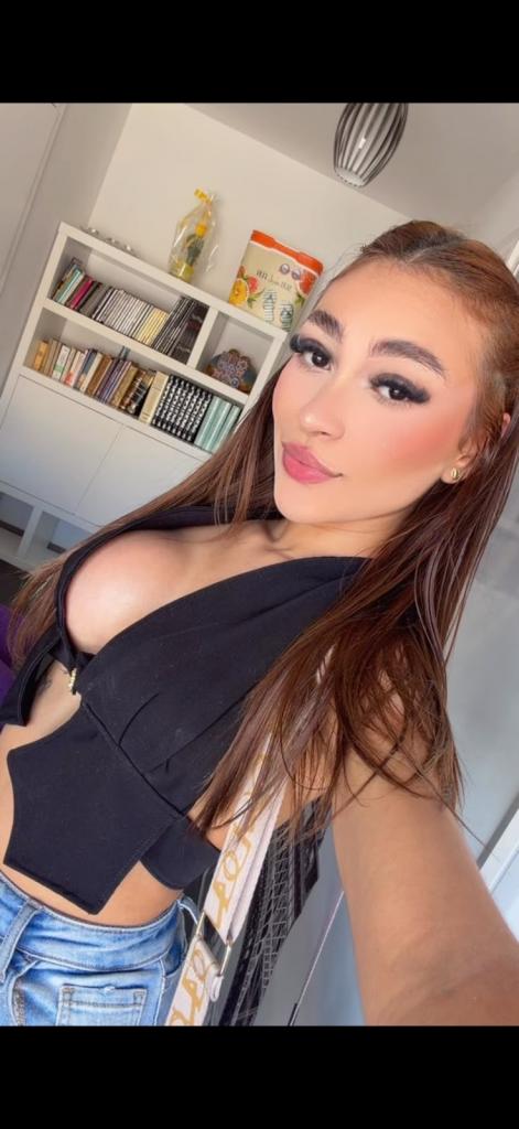612212728: Chica busca chico en Asturias