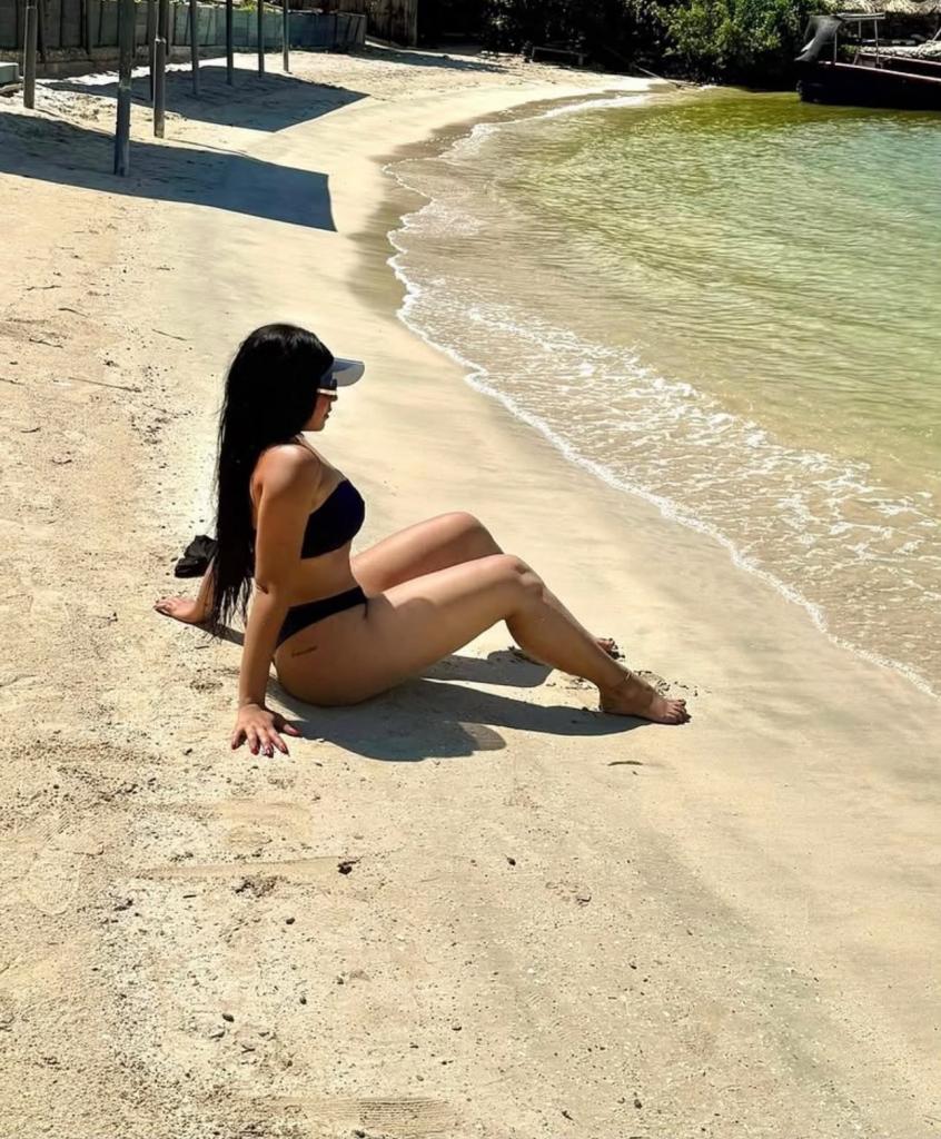 Chica busca chico en Cádiz: 
