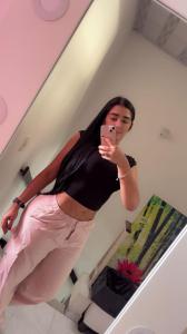 612282045: Chica busca chico en Valencia
