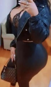 Chica busca chico en Sevilla: 