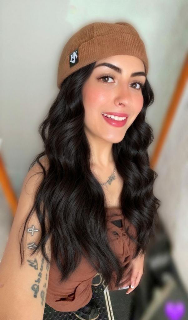 631799932: Chica busca chico en Cantabria