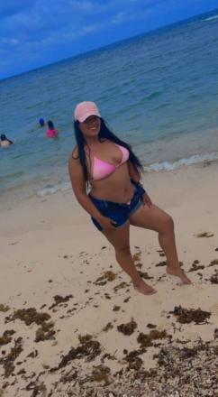 Chica busca chico en Granada: 