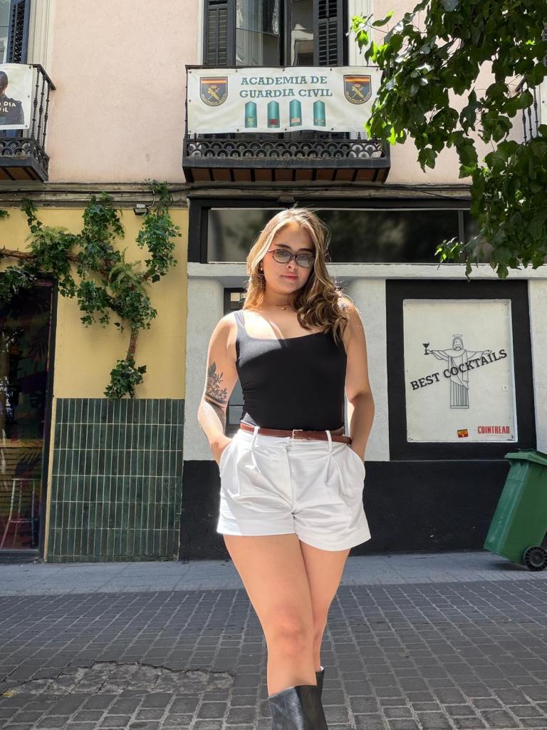 Chica busca chico en Barcelona: 