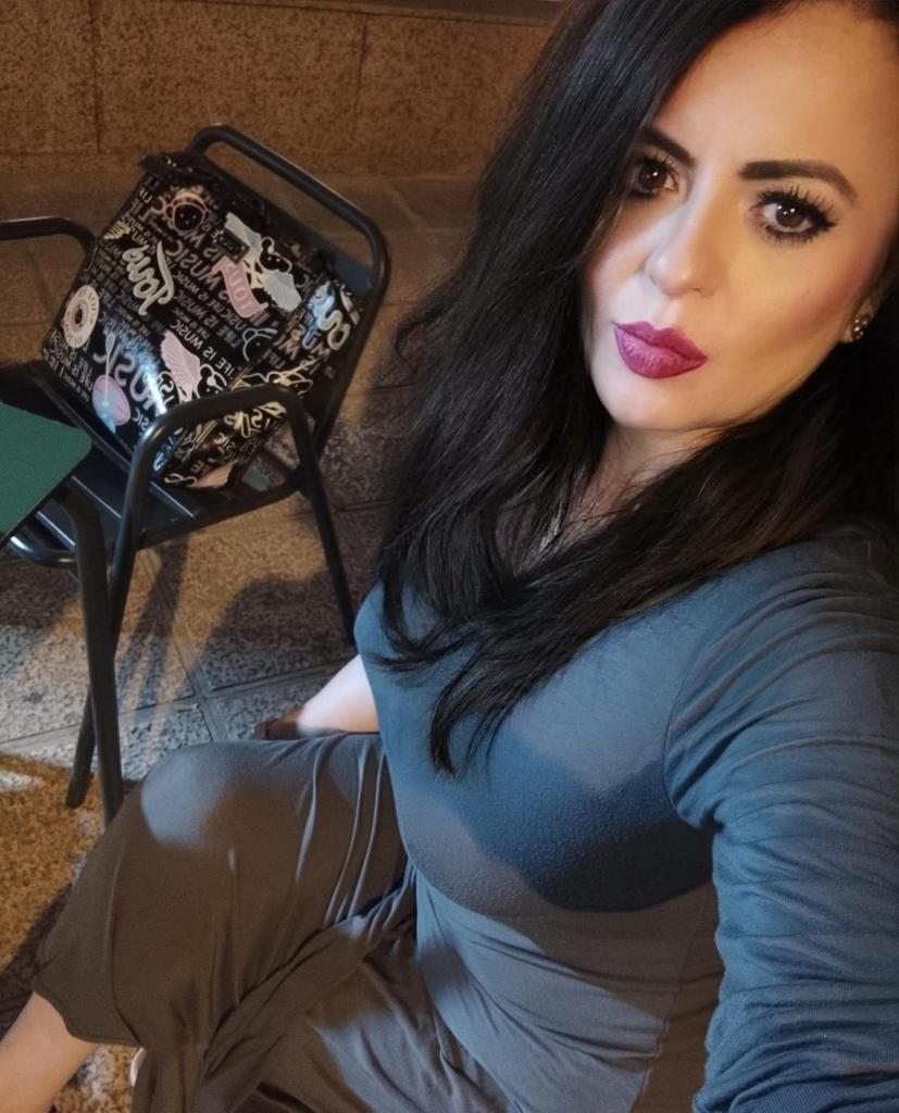 Chica busca chico en Murcia: 