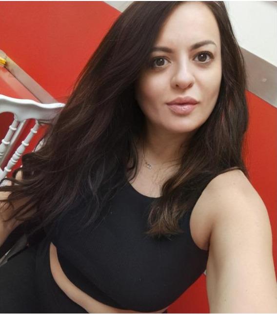 Chica busca chico en Murcia: Chica busca chico