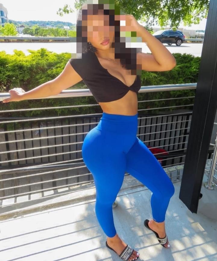 Chica busca chico en Almería: 