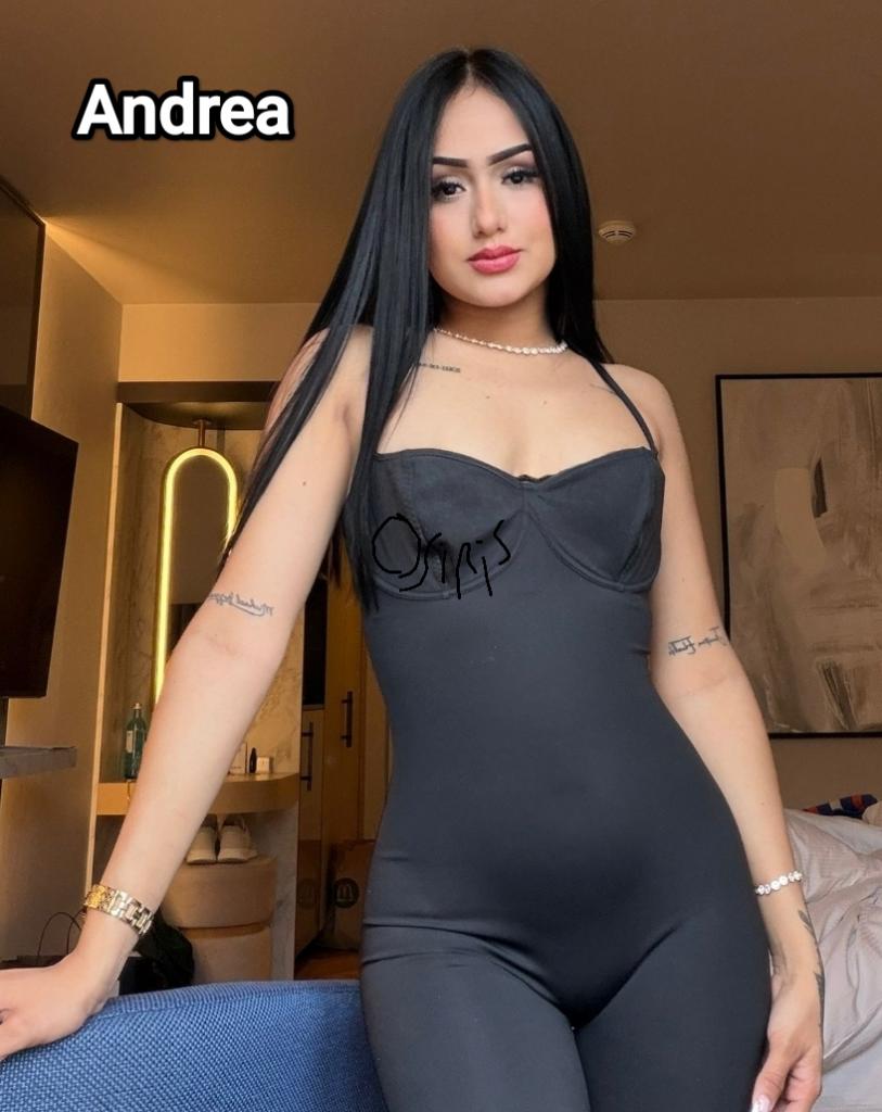637877815: Chica busca chico en Madrid
