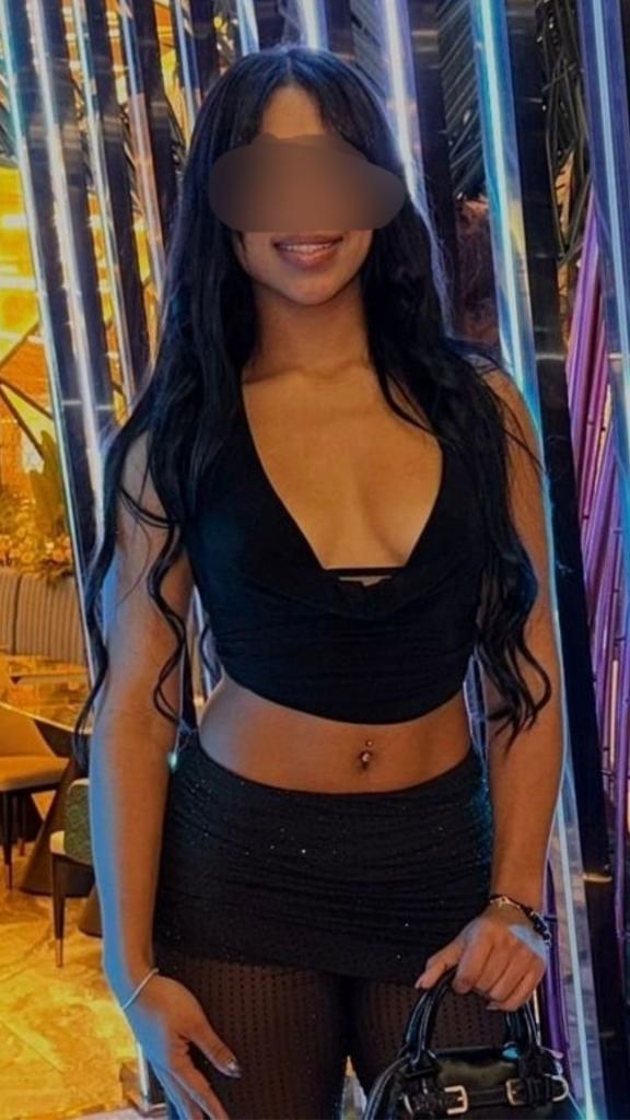 Chica busca chico en Barcelona: 