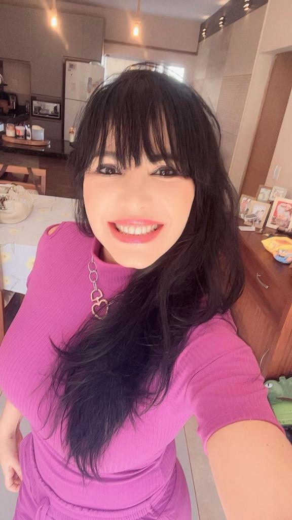 623455202: Chica busca chico en Gerona