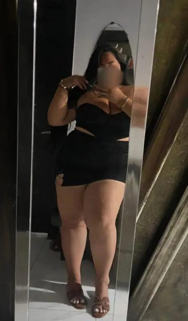 643479341: Chica busca chico en Almería