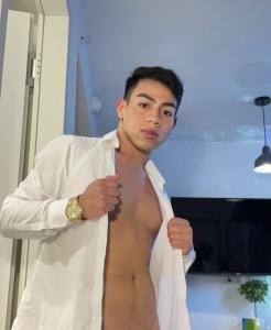 623114060: Chico busca chica en Madrid