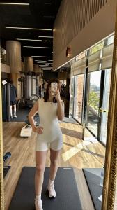 637093292: Chica busca chico en Madrid