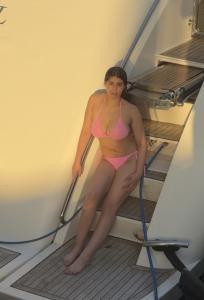 613390530: Chica busca chico en Barcelona