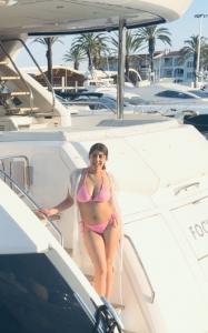 613390530: Chica busca chico en Barcelona
