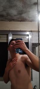 653748731: Chico busca chica en Pontevedra