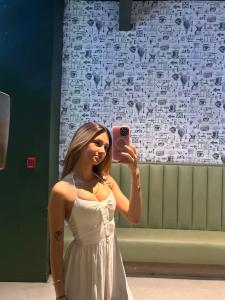 611314922: Chica busca chico en Ibiza