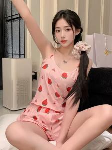 633911895: Chica busca chico en Madrid