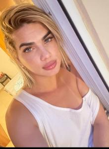 607212118: Travesti en Cádiz