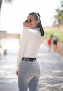 674758541: Chica busca chico en Mallorca
