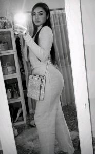 610071647: Chica busca chico en Badajoz