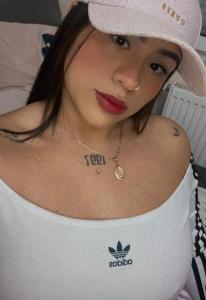 645495359: Chica busca chico en Valencia