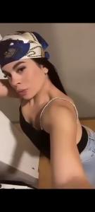627046453: Chica busca chico en Barcelona