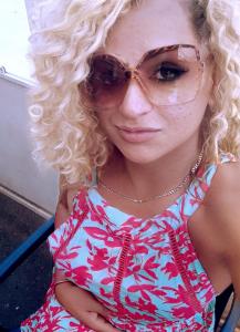 633085495: Transexual en Cádiz