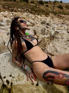 604884934: Chica busca chico en Granada