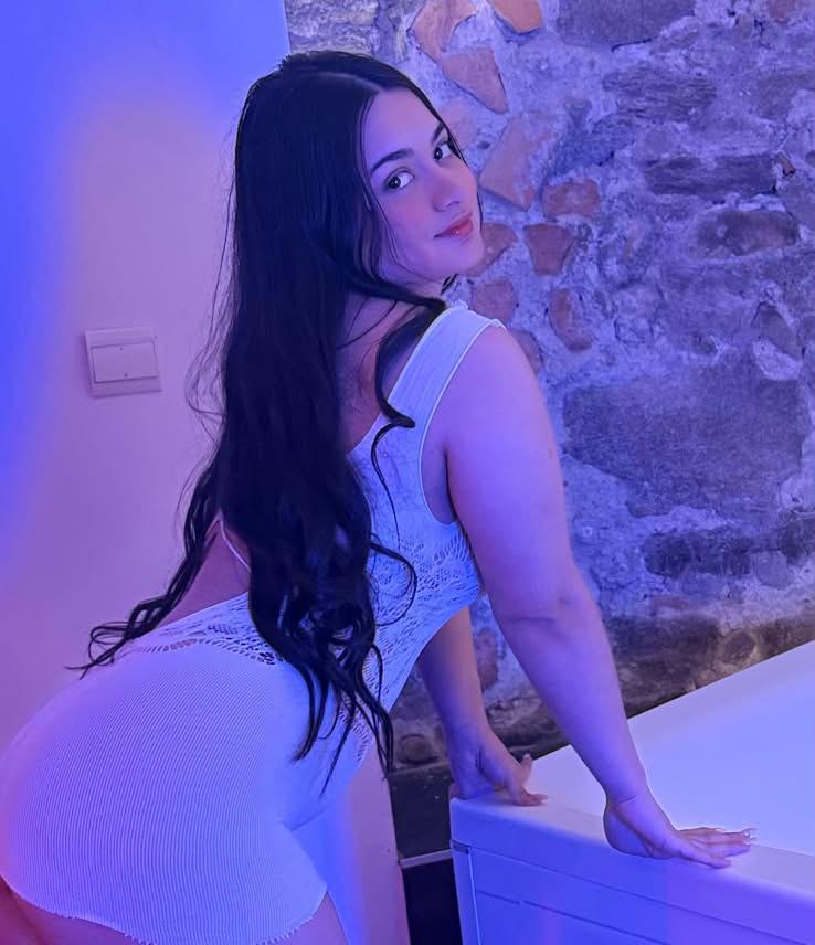 Chica busca chico en Valencia: Chica busca chico