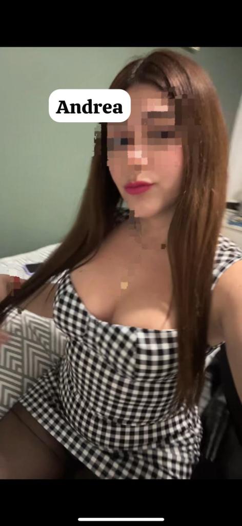 Chica busca chico en Alicante: Chica busca chico