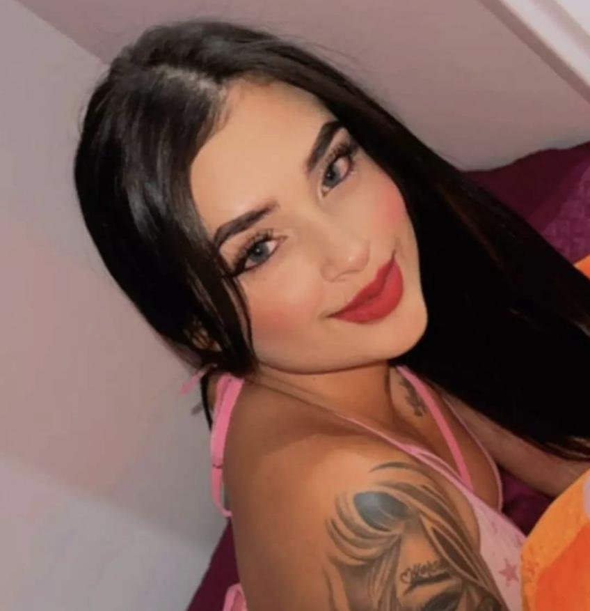 Chica busca chico en Huelva: 