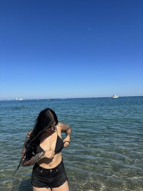 Chica busca chico en Barcelona: 