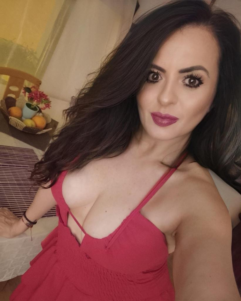 Chica busca chico en Murcia: 