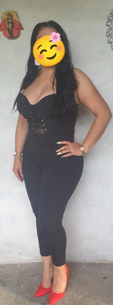 Chica busca chico en Almería: 